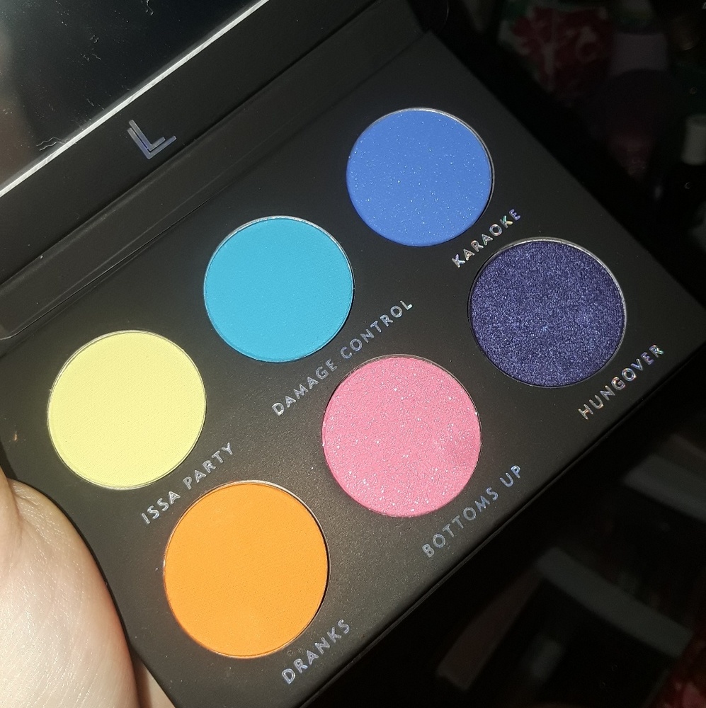 Laura Lee Party Animal eyeshadow palette